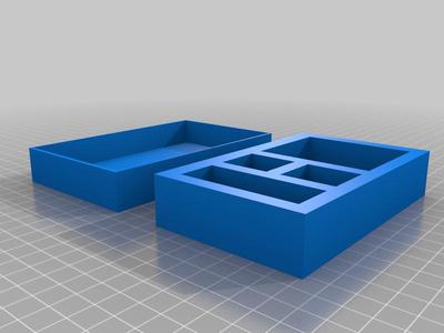 Box with lid