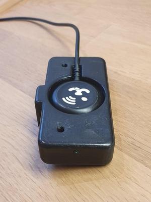 Lade-Wandhalterung für den GPS-Tracker von Fressnapf