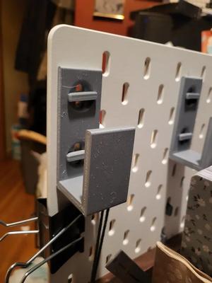 Skadis Book Holder with Mini T-Clip Mount   