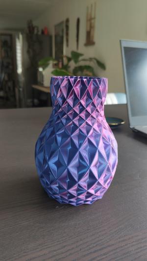 Diamond vase