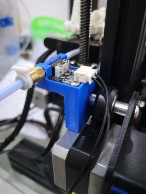 Ender 3 Stock Switch Filament Runout Sensor (PC4-M6 fitting)