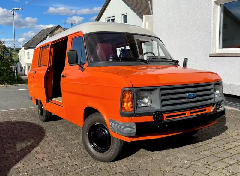 Ford Transit MK2 1985  - Bose Revolve+2 - Dashboard Soundbox Holder   