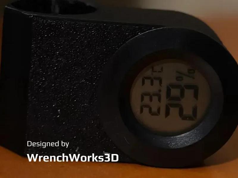 Round Hygrometer for Sterilite 20 QT   