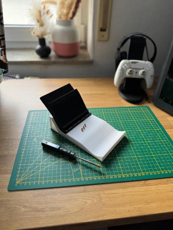 Einschmelzhilfe für Dartkamera- und LED-Ringhalterung von 3DEngelen   