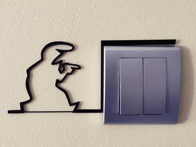 Funny Light Switch Gadget – La Linea Balum 44   