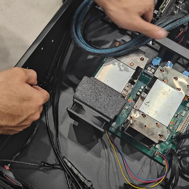 NVIDIA Tesla V100 SXM2 9cm Heatsink Fan Shroud for 80mm Fan   