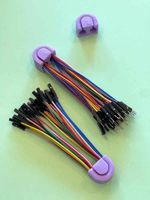 DuPont Wire Organizer - minimalist + small footprint   