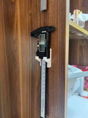 caliper stand   