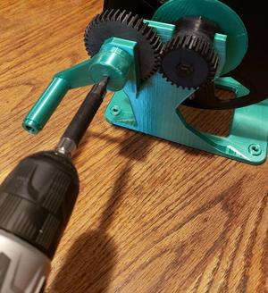Spool Winder Drill Attachment