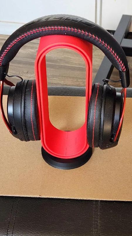Modern Headphone Stand   