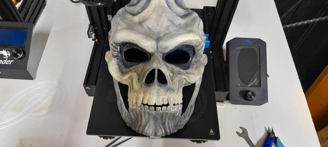 Skull Mask With Articulated Jaw