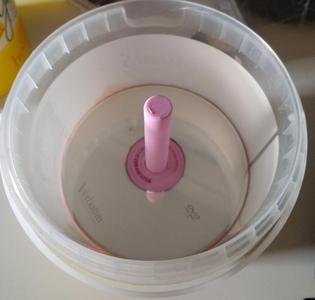 Yumi's Hommus CD / DVD Spool