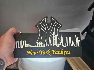 MLB Lightbox New York Yankees with skyline!