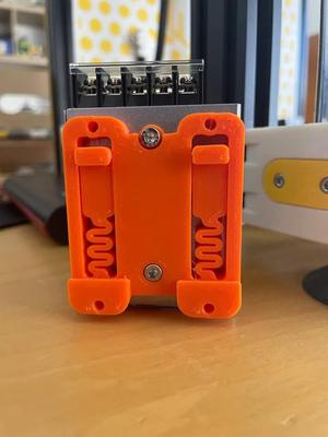Meanwell rs-15 dinrail mount for M3x6 SHCS   