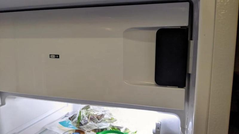 Handle for Freezer Door in Beko Fridge   