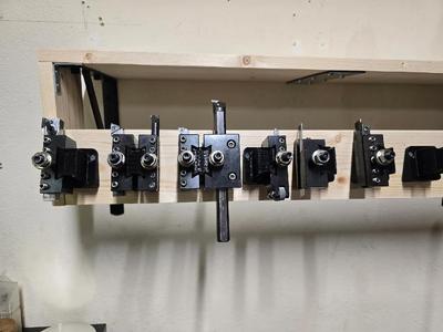 Dual AXA Quick Change Tool Holder Holder for Vertical Mounting   