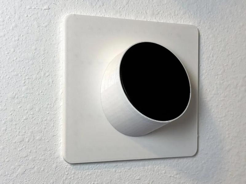 Magsafe / Magnetic Ring Wall Mount (Command Strips)   