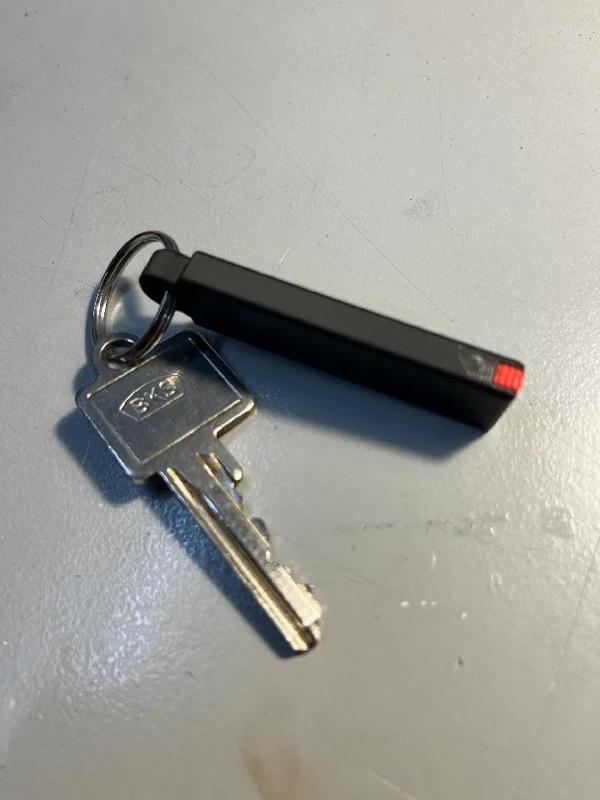 Toothpick to go (Zahnstocher für Unterwegs) als Schlüsselanhänger!   