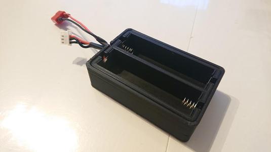 Boitier de charge accus 18650