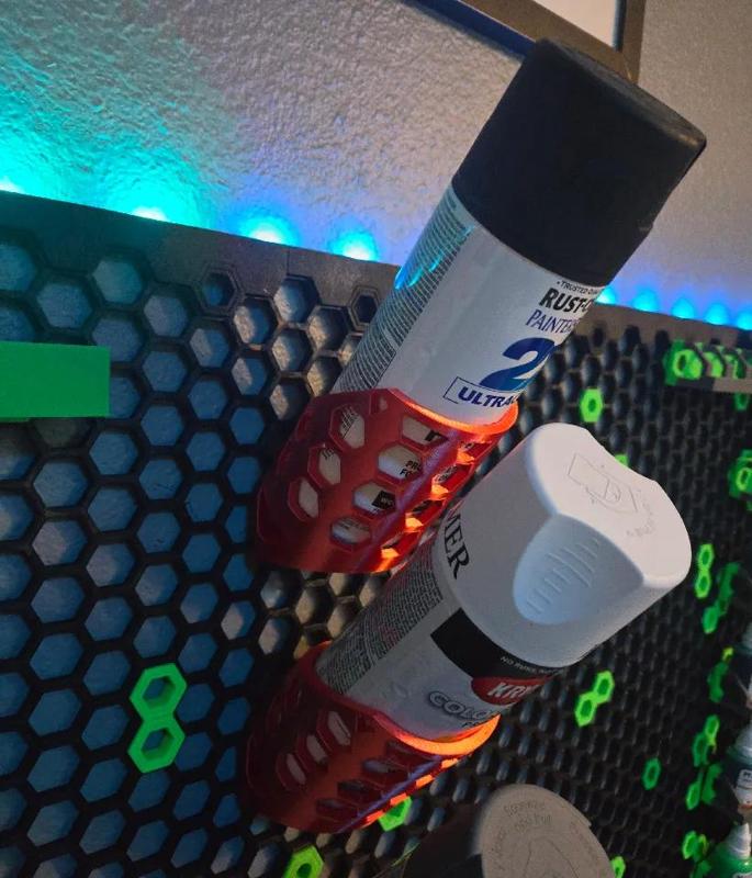 HSW Slanted Spray Paint Holder   