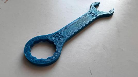 open-end wrench 15mm - očkoplochý klíč 15mm   