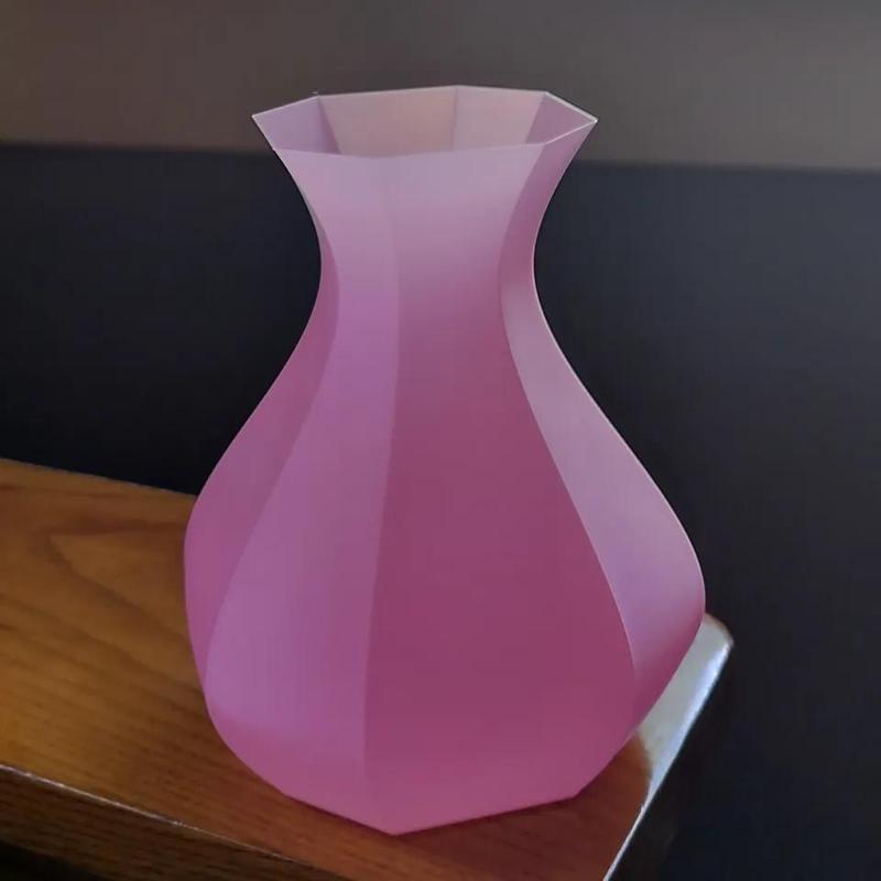 Vase 1   