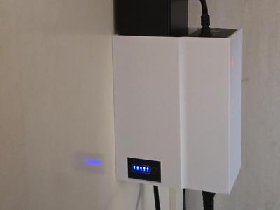 Battery & Charger holder - Cresent ELLY 2020-2025