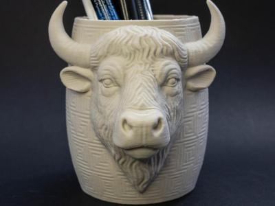 Buffalo Bull Head Pen organizer / planter