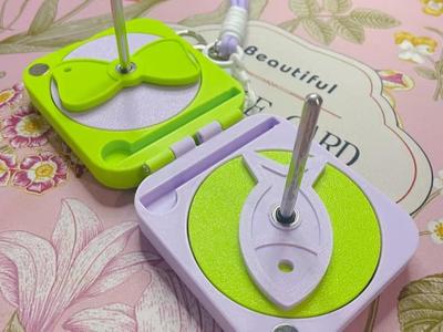 Fold and Dual spool yarn holder