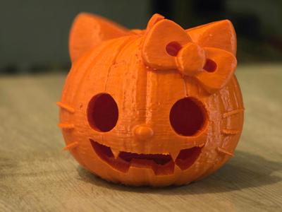 Halloween Hello Kitty pumpkin lantern - tealight