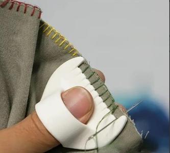 Sewing guide