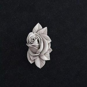 Rose 1 flower pendant