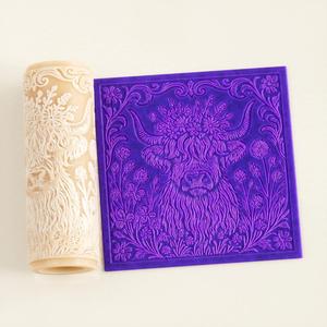 Folk Highland Cow Texture Roller