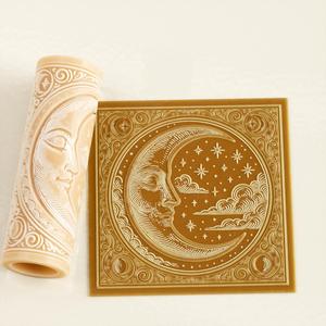 Crescent Moon Texture Roller