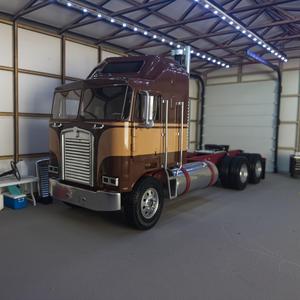 Keny 100 Cabs | 1/14 scale