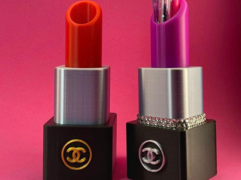 Lipstick pen holder