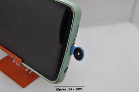 Smartphone Keychain Adapter