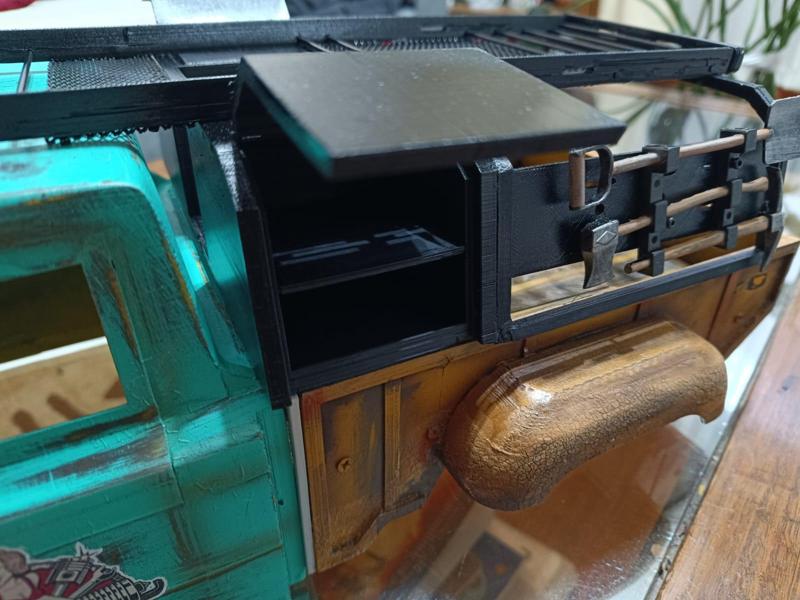 toyota LC79 1/10 tool rack