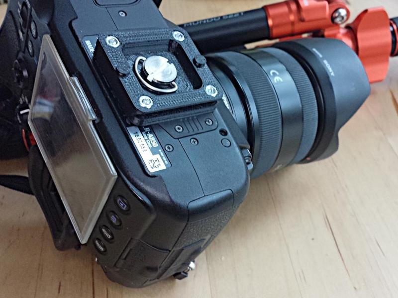 Quick release plate for Cullmann Mundo Tripod