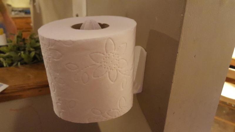 TP holder w/ Resistance