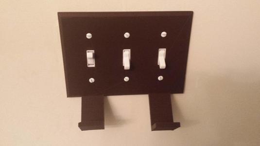 3 Gang Wall Plate With 2 Hooks