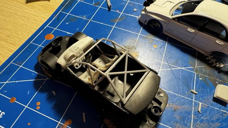 Subaru impreza 1/43 Rally N12 rollcage