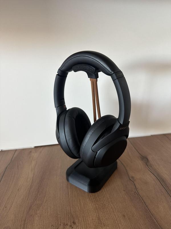 Headphone holder