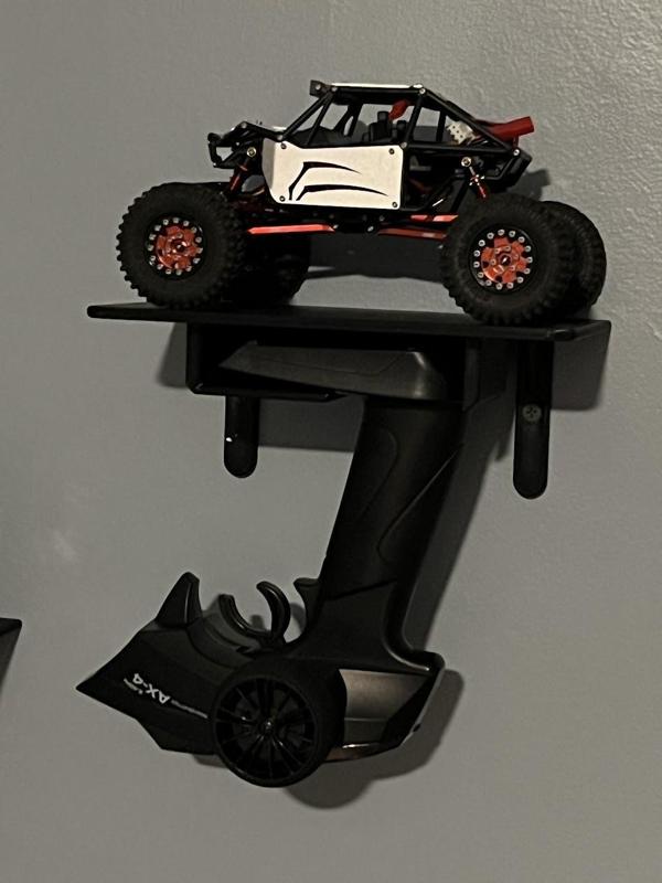 SCX24 Wall Mount with Transmitter hanger