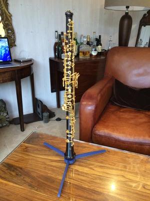 Double oboe stand