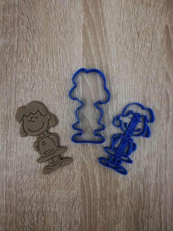 The Peanuts - Lucy Van Pelt Cookie Cutter