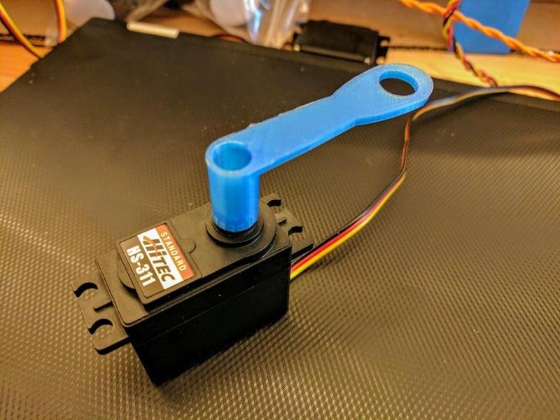 Servo Connection Loop Arm