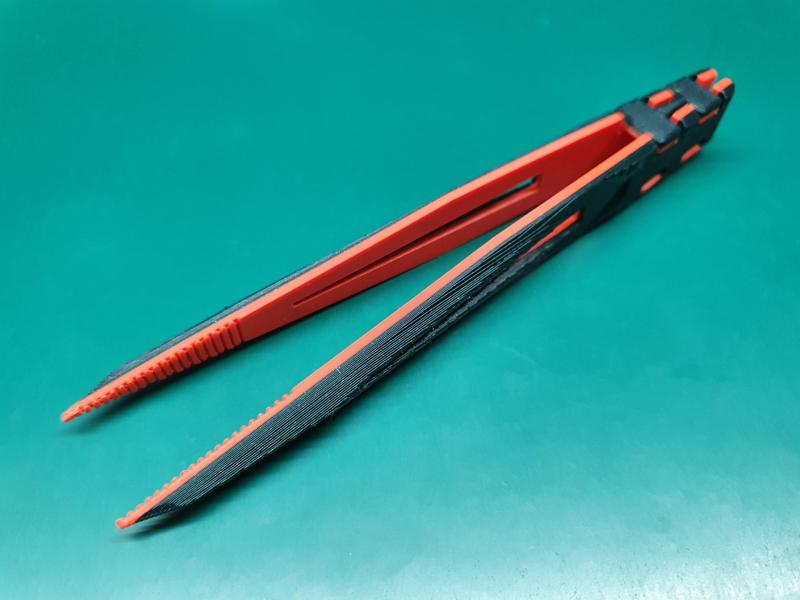 🤏 Grip precision tweezers (3D folding)