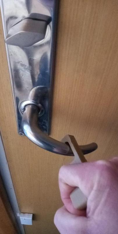 Door opener #corona