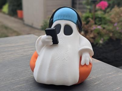 Cute Chill Hipster Ghost